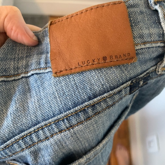 Lucky Brand Jeans - Picture 2 of 2